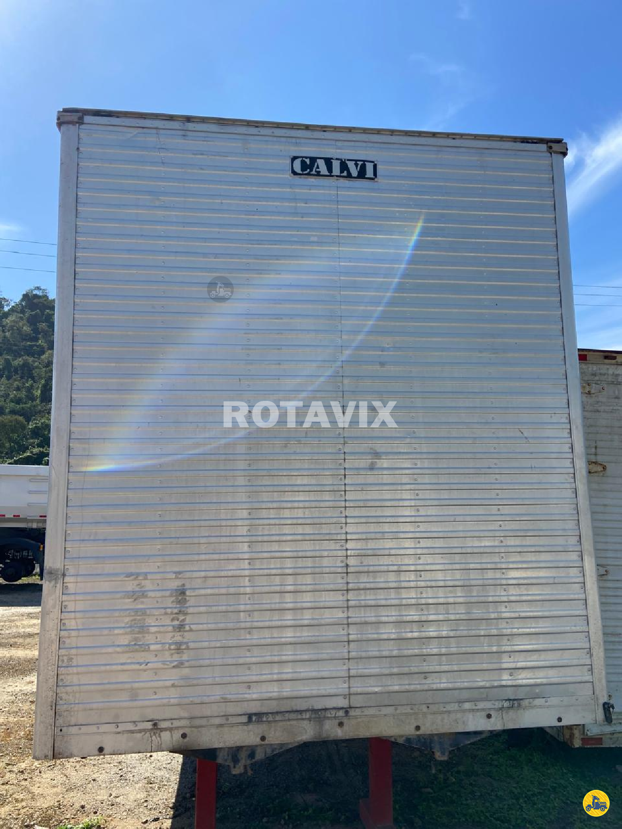 CARROCERIA SOBRE CHASSI  CAMINHAO 3/4 BAU FURGAO Rotasol Implementos - Facchini - Rotavix VIANA ESPÍRITO SANTO ES